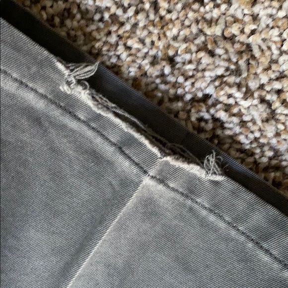 Dockers men’s pleat front slacks - Picture 2 of 5